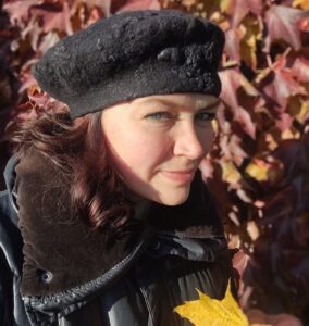 Hat022
